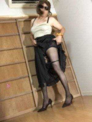50代　エロバイブ露出 ド変態嫁の野外露出 | 熟女妻 40・50代 | 妻画像投稿倶楽部